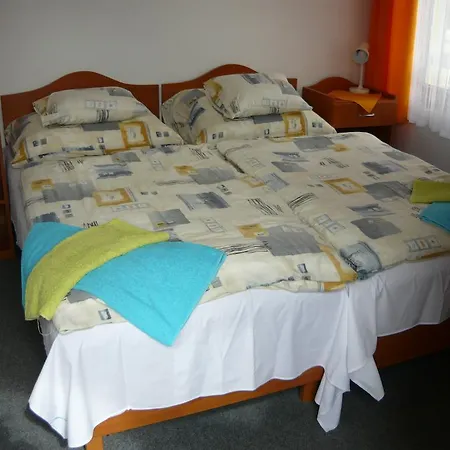 Erika Appartementhaus Keszthely Room photo